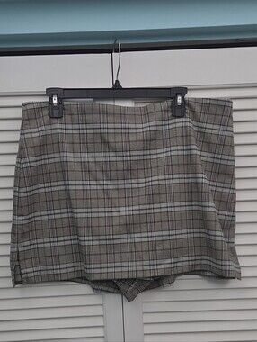 Express Plaid Skort in Gray and Brown